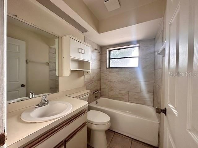 32801 Lake Square Ct #2 - Photo 6 of 8