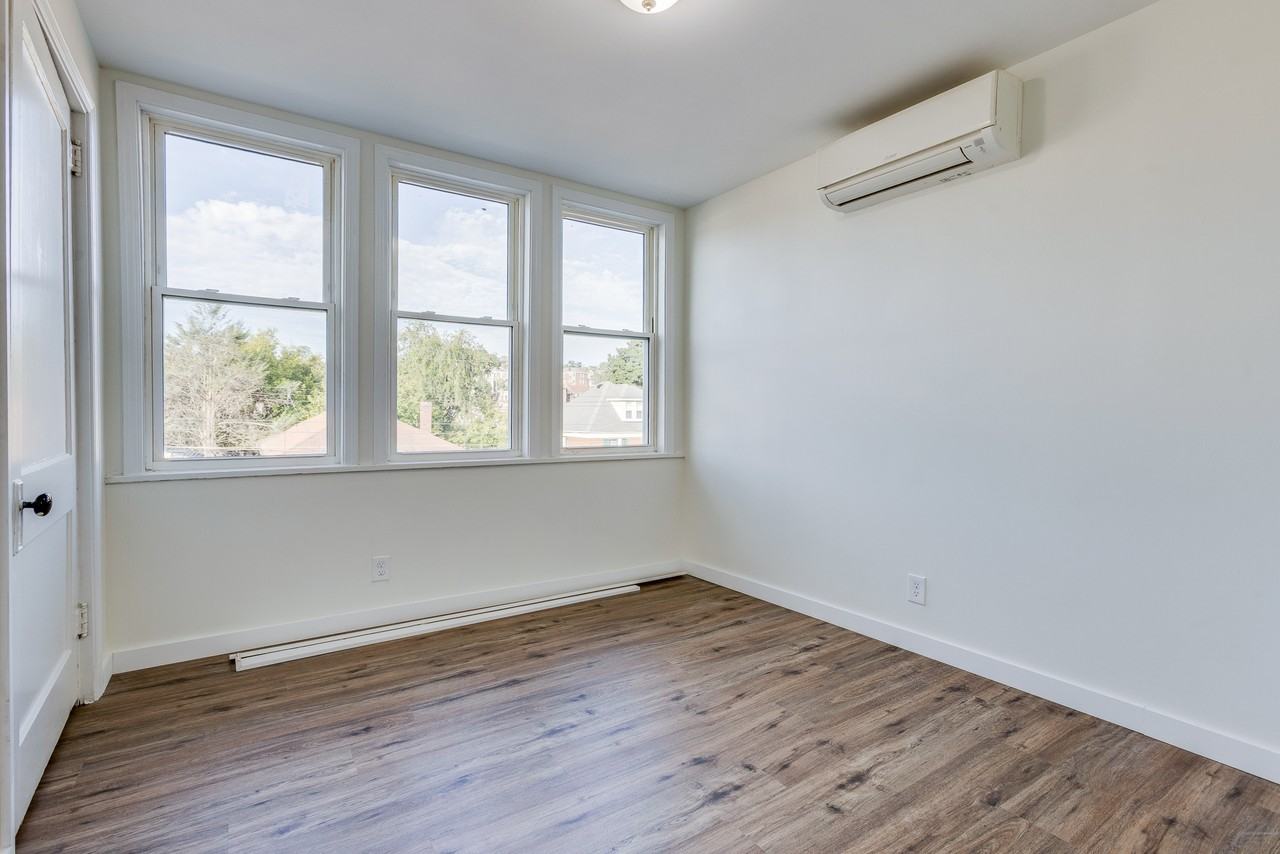 1224 Mcneilly Ave #1224-4 - Photo 5 of 18