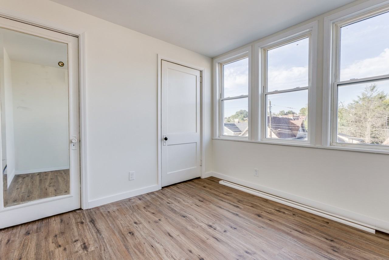 1224 Mcneilly Ave #1224-4 - Photo 6 of 18