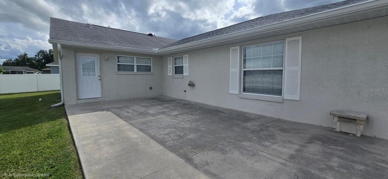 10421 Se 67th Ter - Photo 2 of 17