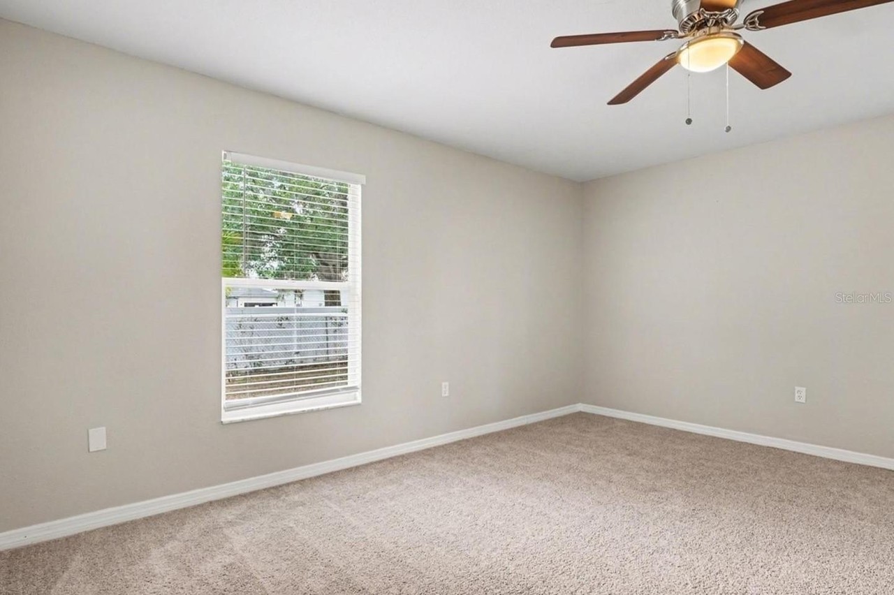 526 Finch Ct - Photo 7 of 11