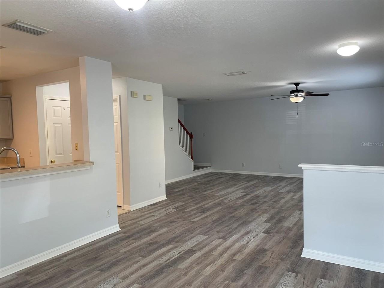 3318 Spy Tower Ct - Photo 4 of 33
