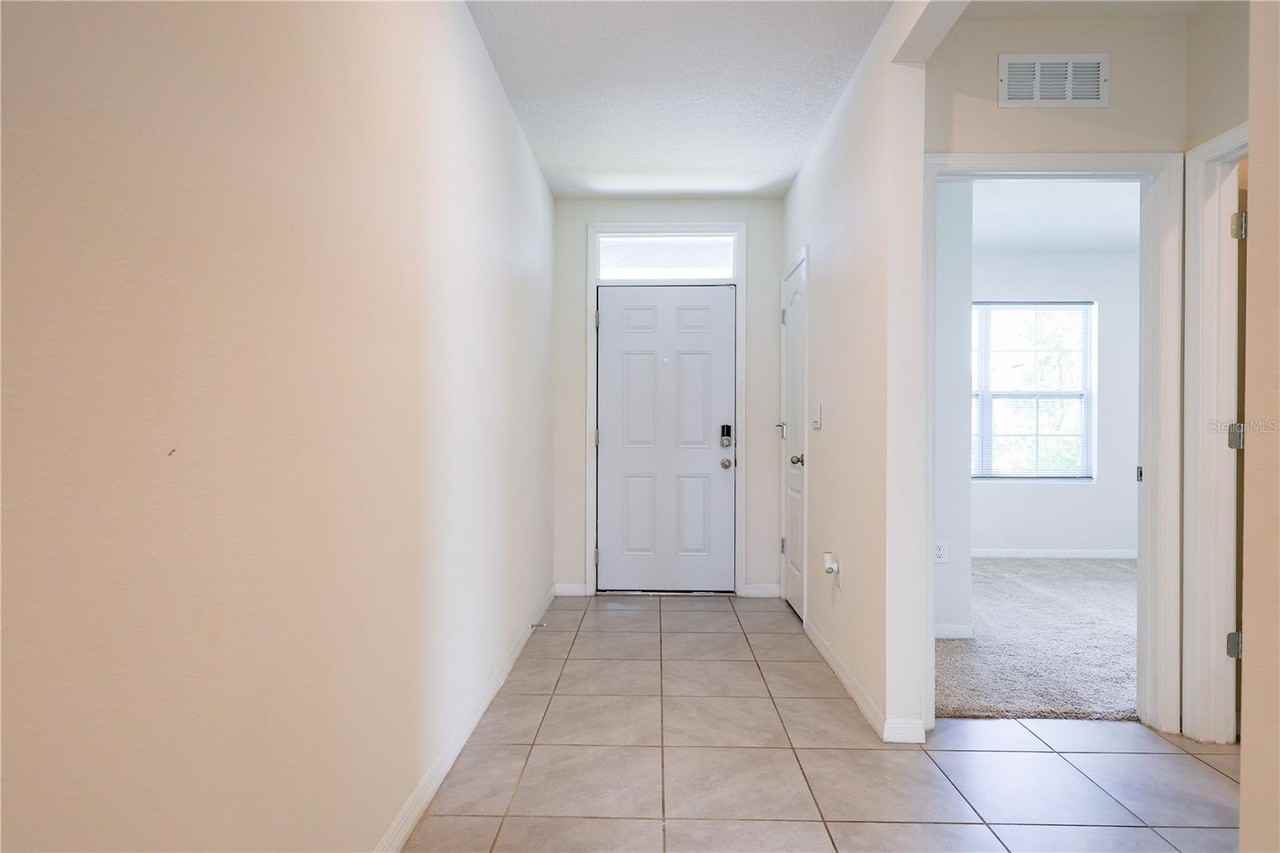 521 Talisi Loop - Photo 3 of 50