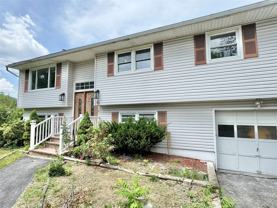 42 Merriewold Ln N - Photo 1 of 1