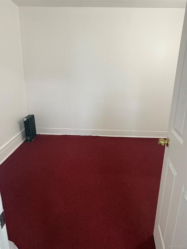 148 S Main St - Photo 7 of 10