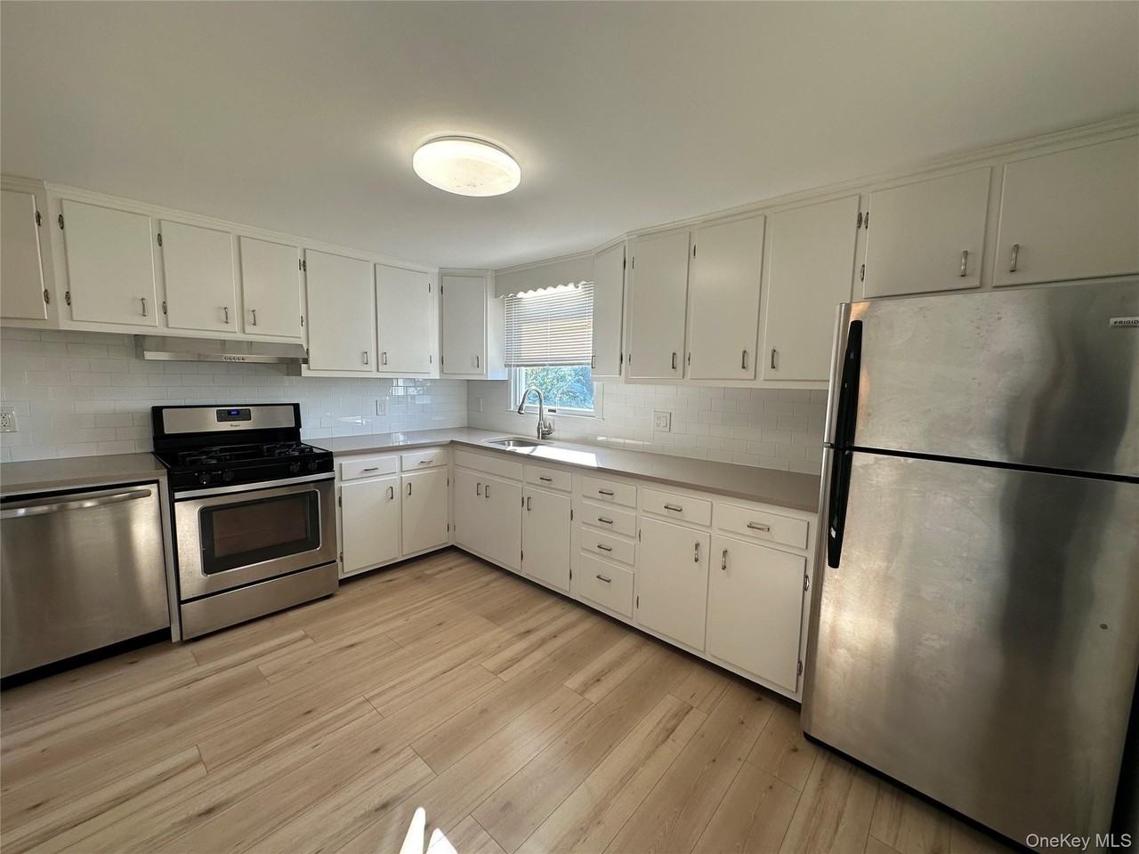 11 Gabriel Pl #2 - Photo 3 of 16