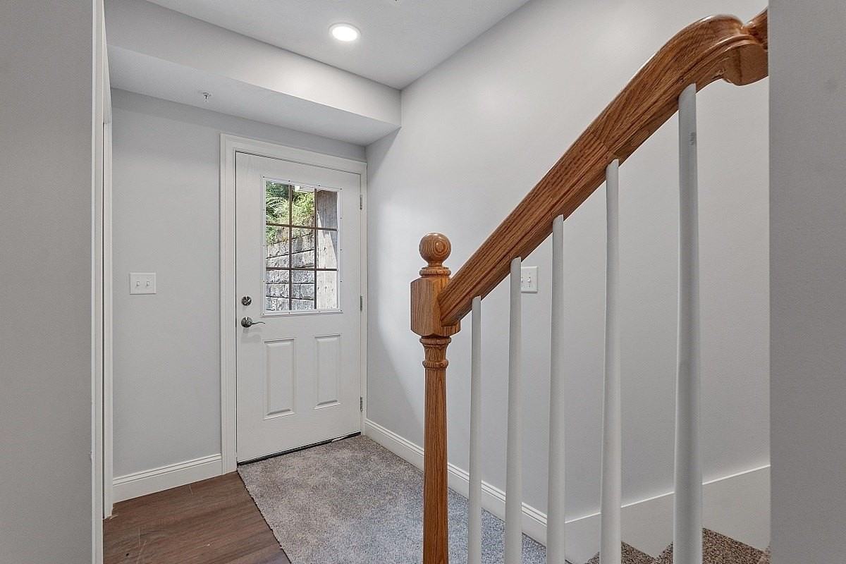 44 Crescent St #2 - Photo 3 of 20