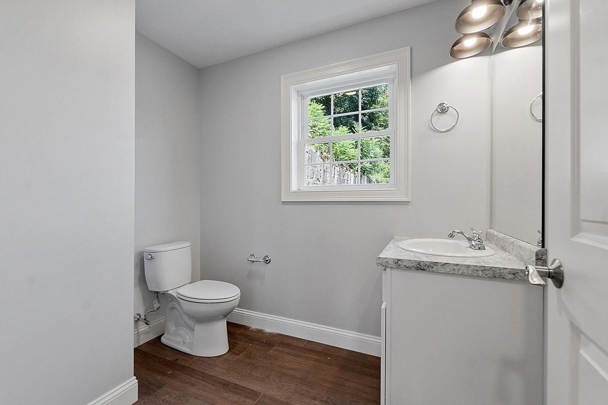 44 Crescent St #2 - Photo 4 of 20