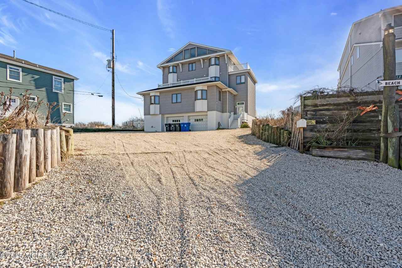 2 Dune Ter #102 - Photo 3 of 18
