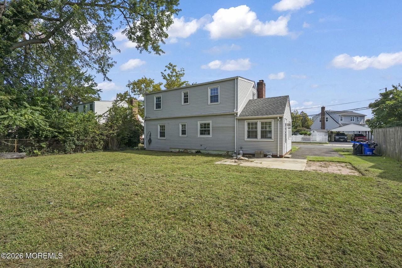 114 Luppatatong Ave - Photo 4 of 25