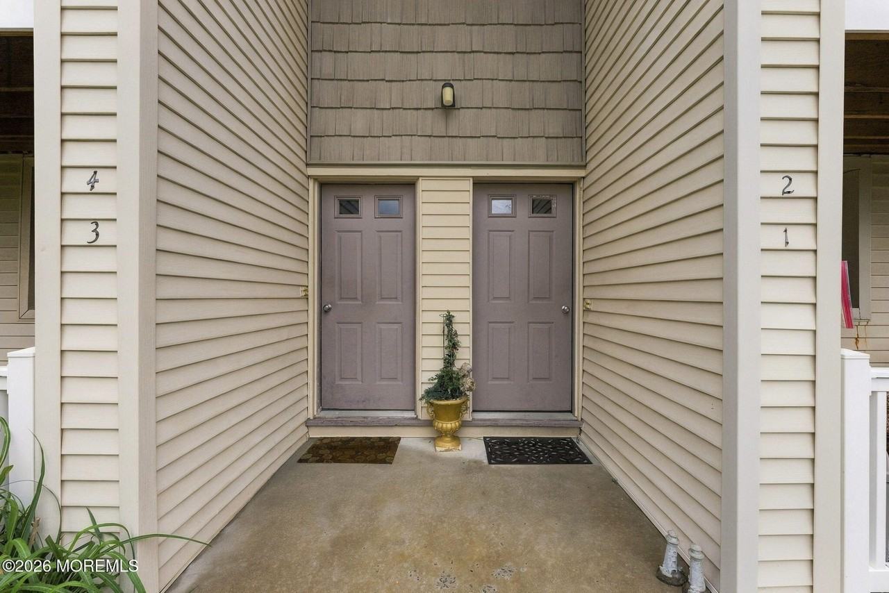 3 Wharfside Dr - Photo 2 of 20