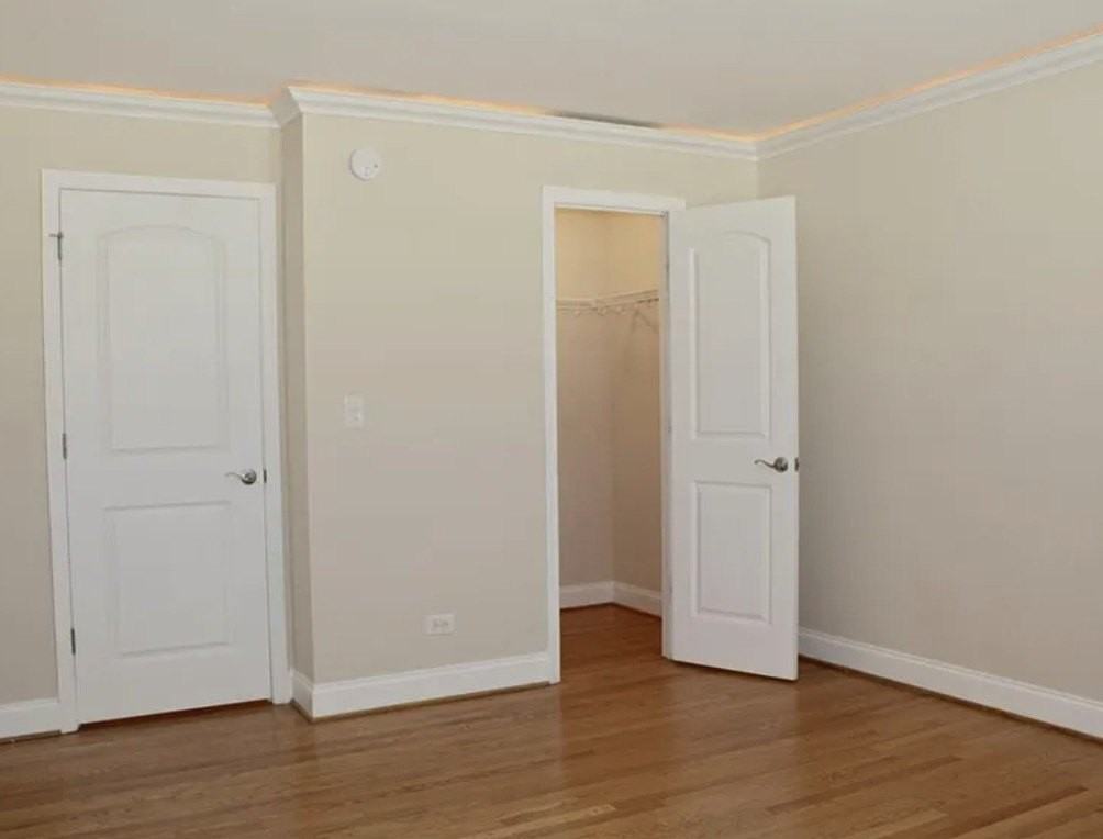 5039 N East River Rd #3A - Photo 4 of 19