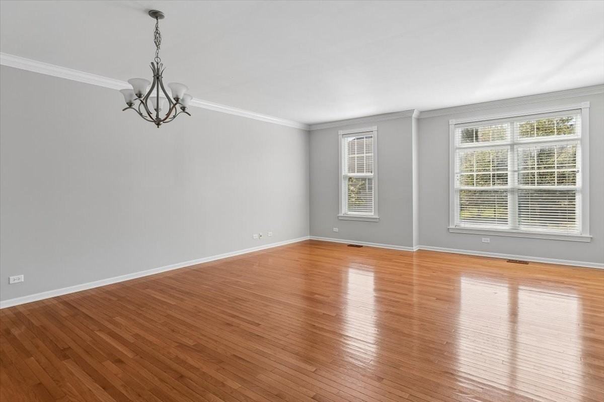 3419 Bradbury Cir - Photo 5 of 13