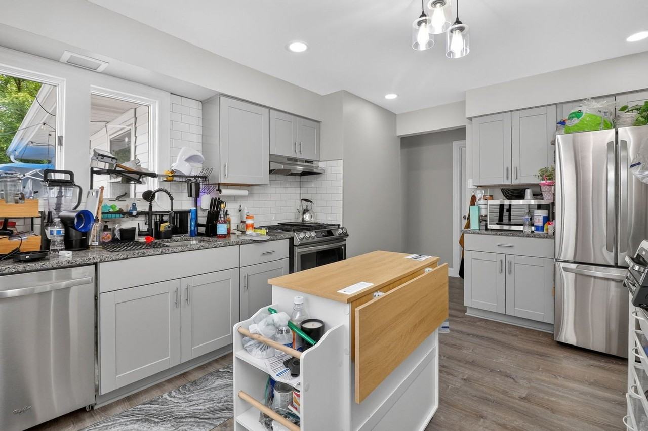 16 Majestic Dr #1 - Photo 5 of 14