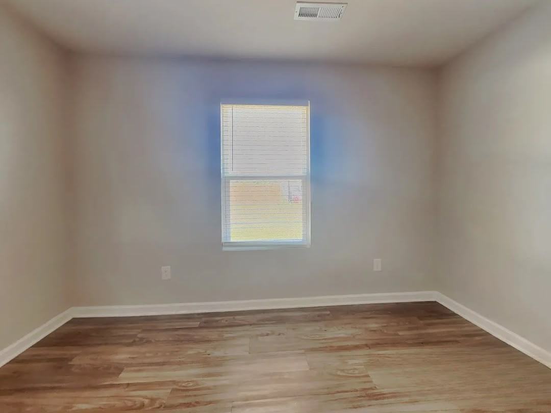 13562 Glacier Circle - Photo 3 of 9