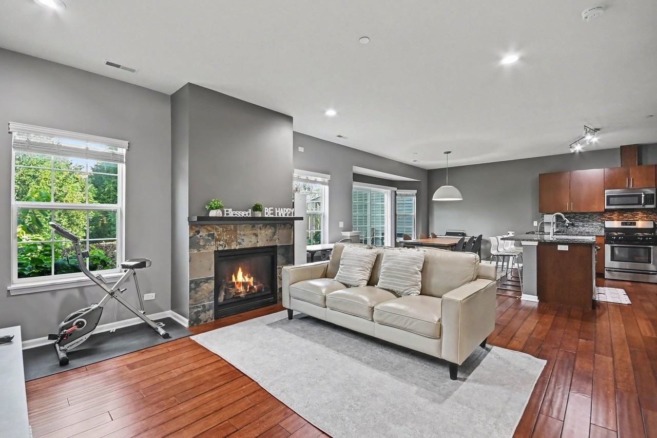 1011 Green Meadow Ave - Photo 4 of 28