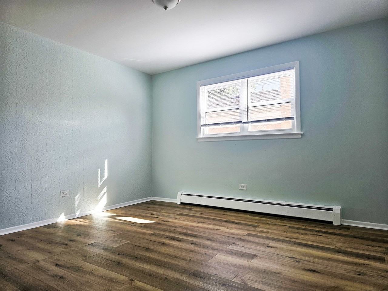 112 N 12th Ave #3 - Photo 6 of 13