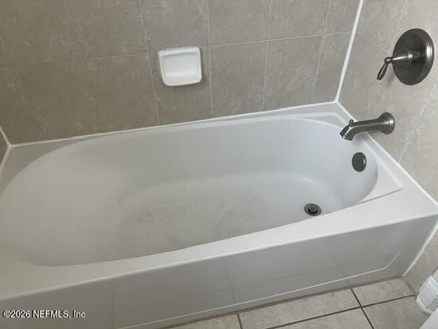 510 Meldrum Ln - Photo 4 of 9