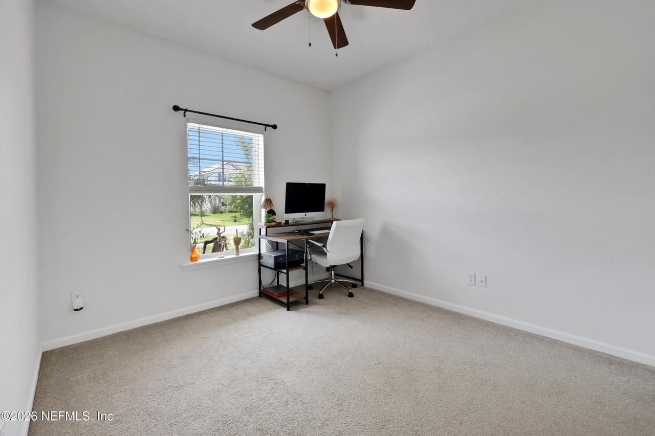 2887 Copperwood Ave - Photo 7 of 50