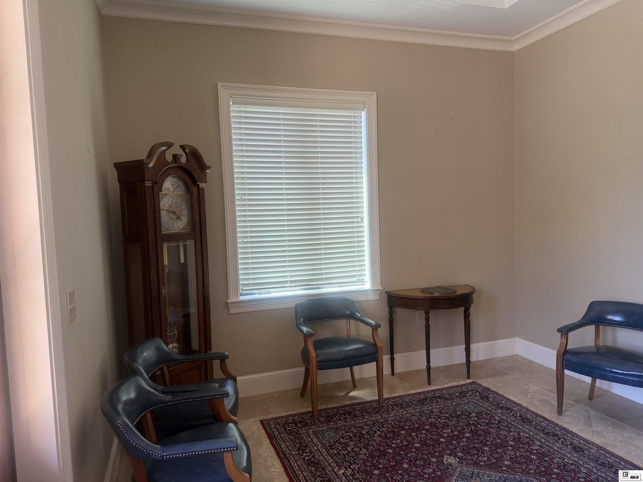 2485 Tower Dr - Photo 2 of 14