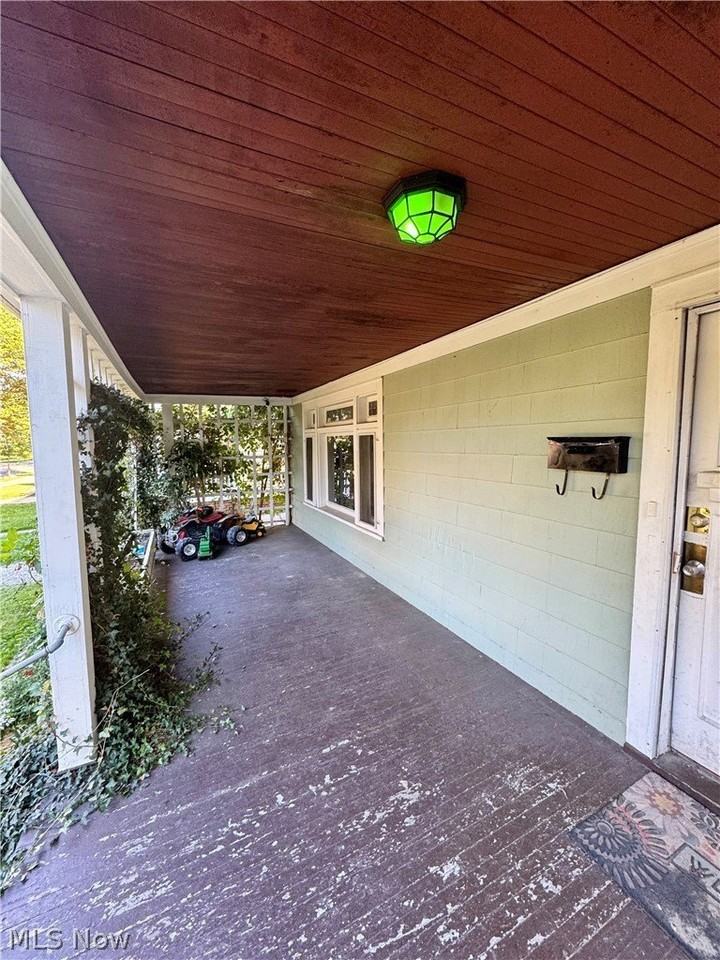 3380 Kildare Rd - Photo 2 of 23