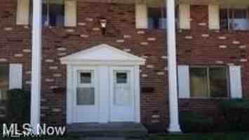 featured image of 549 S Shore Ct