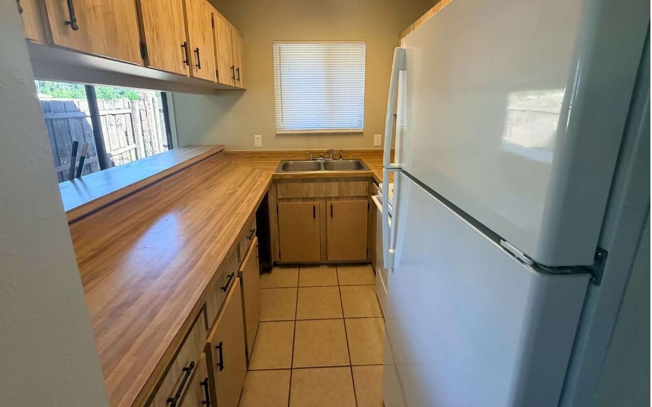 3777 NW HUNTSBORO 103 - Photo 4 of 9