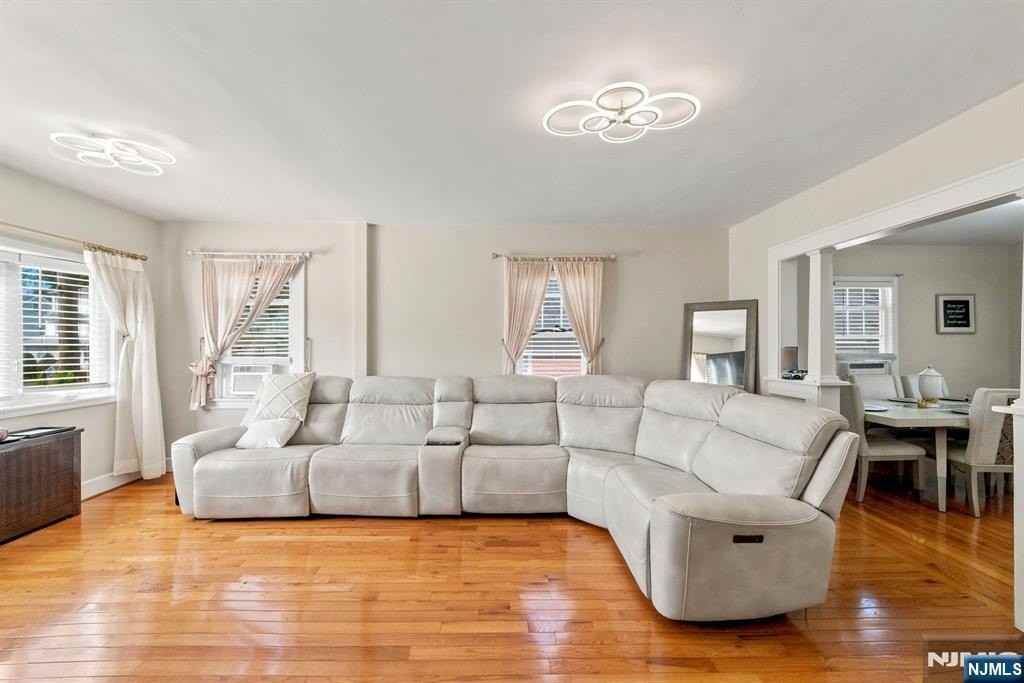 24 Helen St - Photo 3 of 18