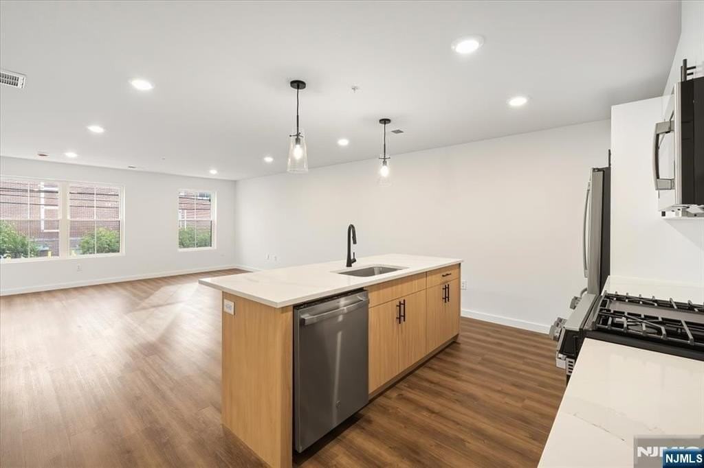 81 Union St #6A - Photo 7 of 27