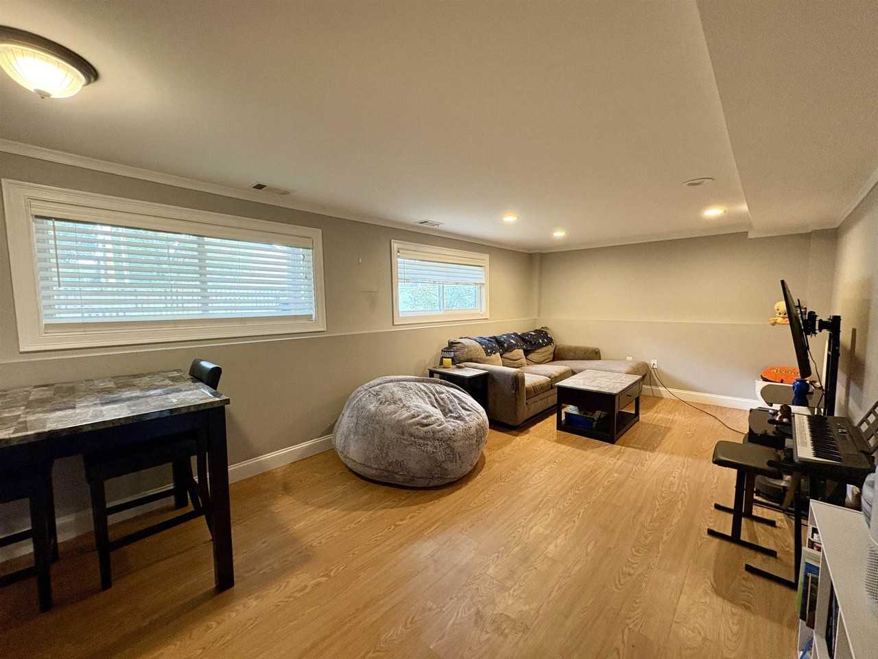 1 Seabury #1 - Photo 4 of 13