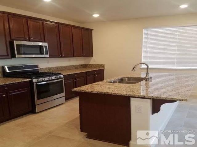 7143 Eldridge St - Photo 3 of 15