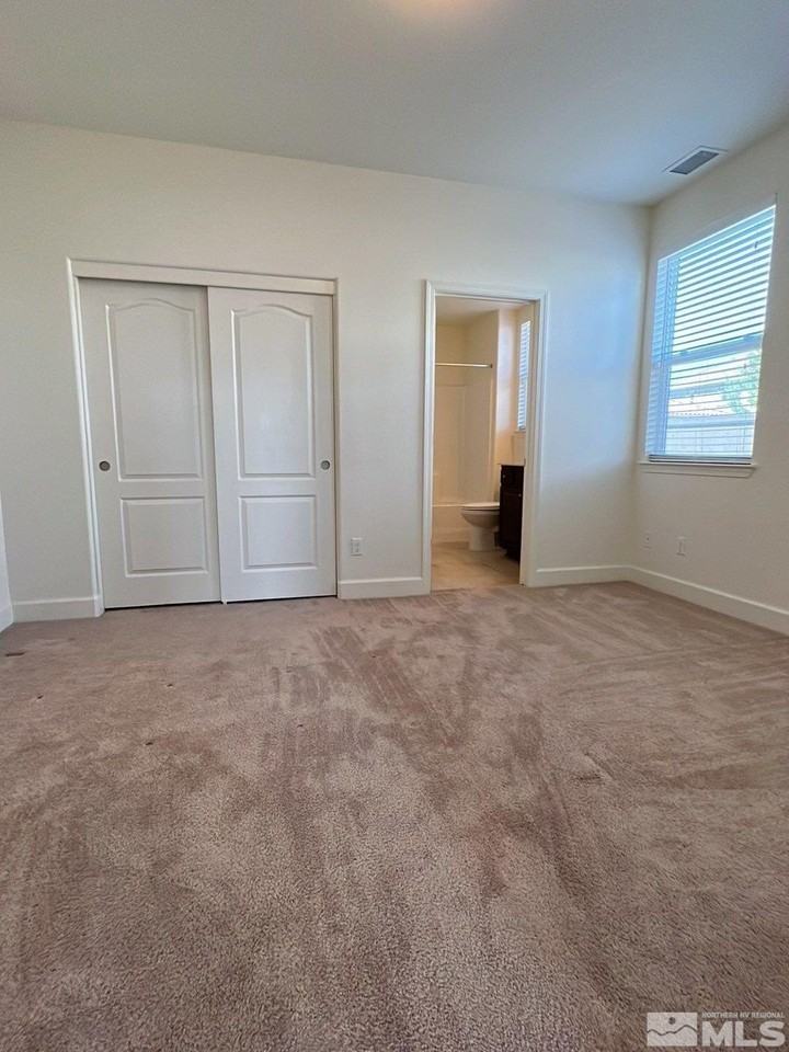 7143 Eldridge St - Photo 6 of 15