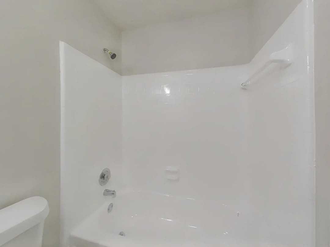 13562 Glacier Circle - Photo 7 of 9