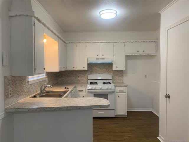 13924 S Birch St - Photo 4 of 12