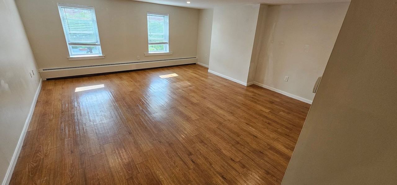 Amoskeag Apartments - Photo 2 of 15