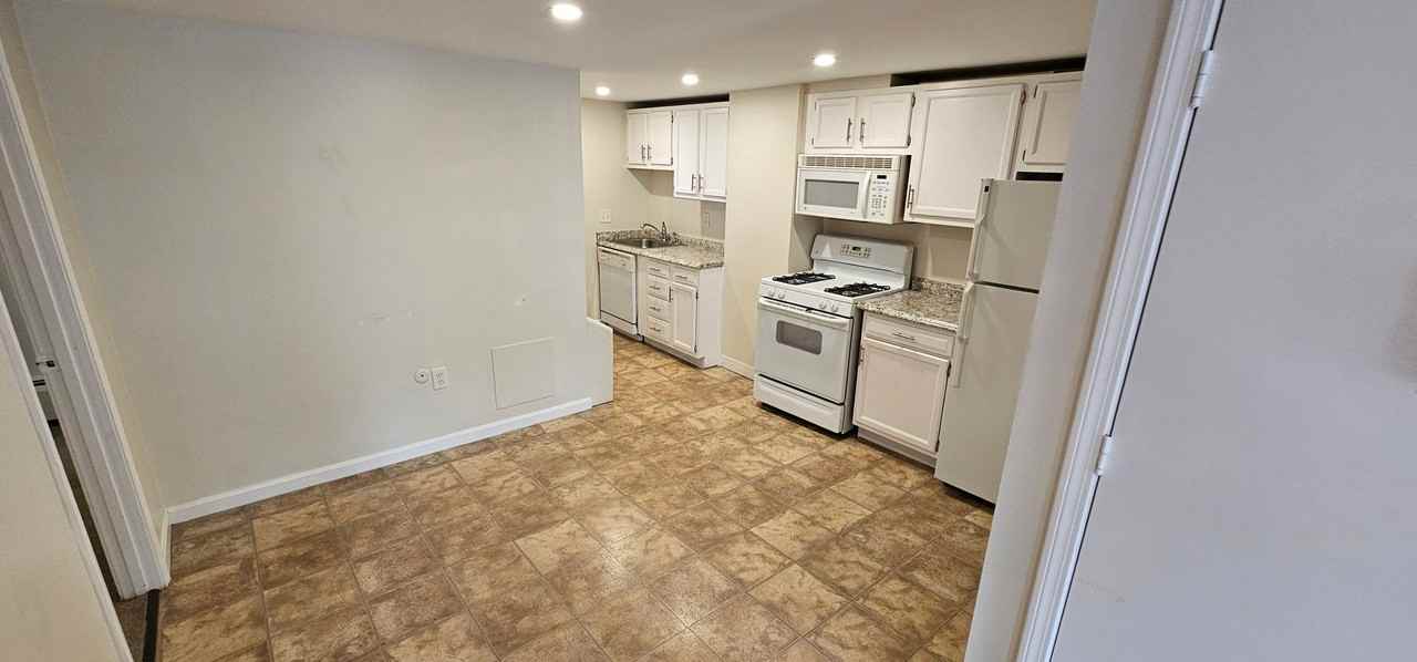 Amoskeag Apartments - Photo 3 of 15