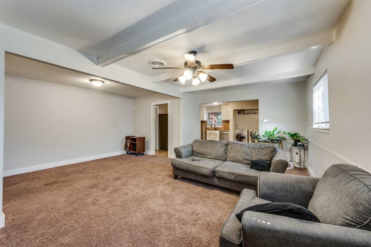 6336 Norma St - Photo 3 of 11