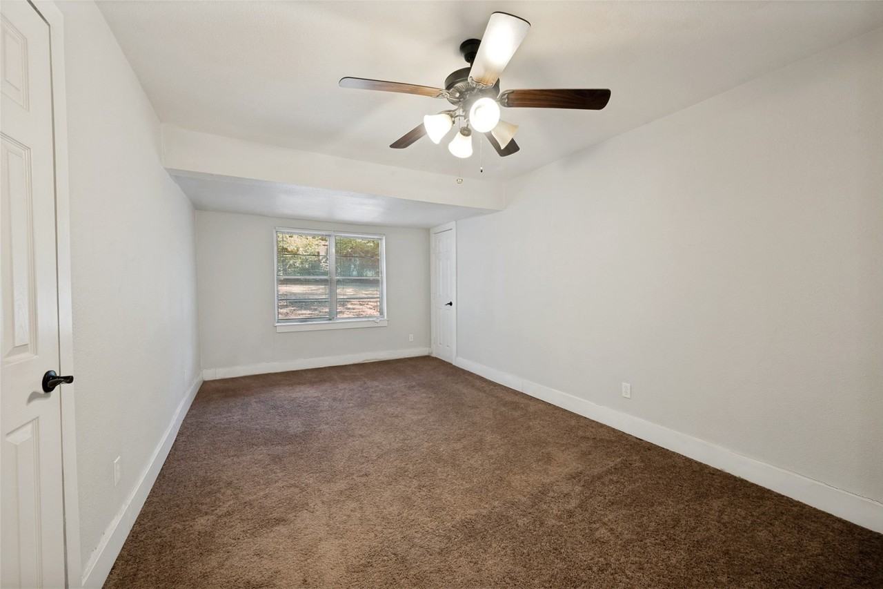 6336 Norma St - Photo 6 of 11