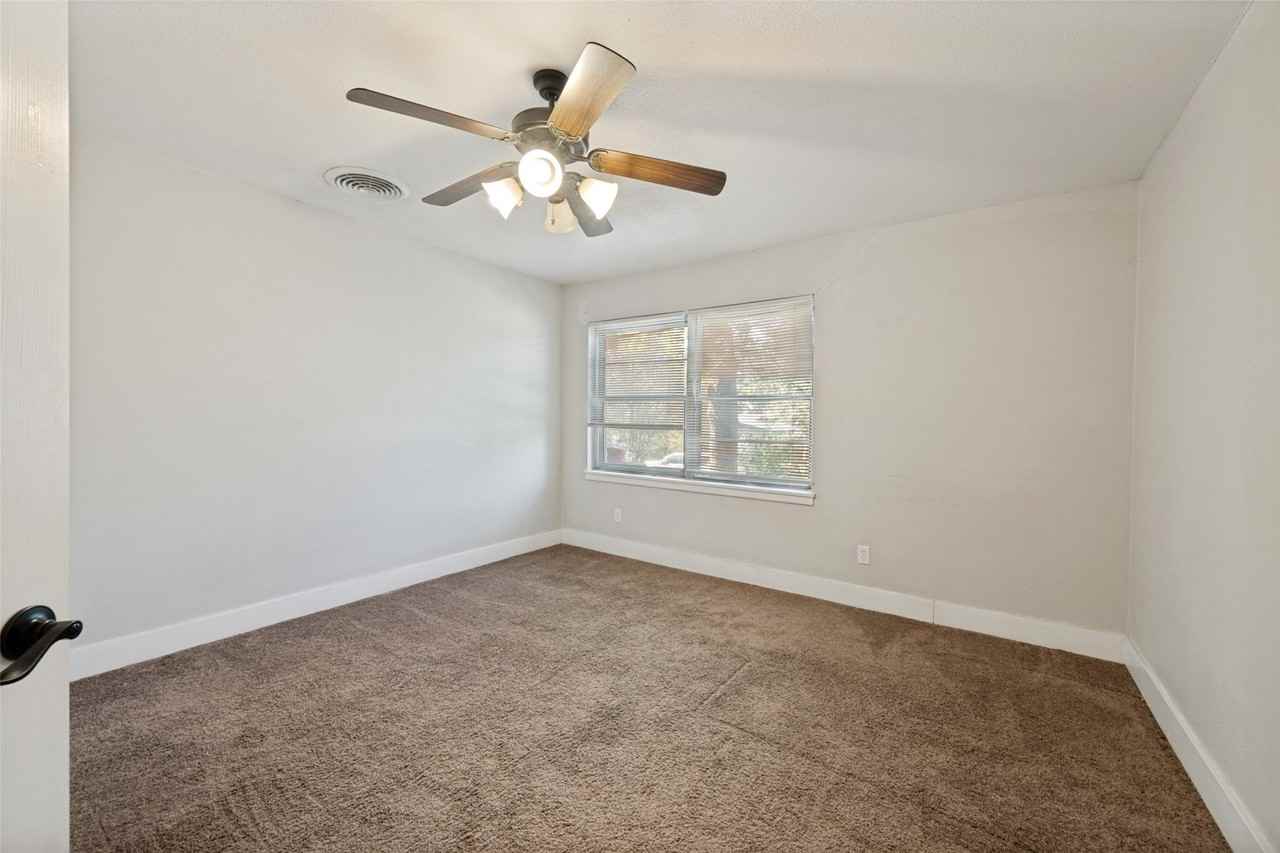 6336 Norma St - Photo 7 of 11