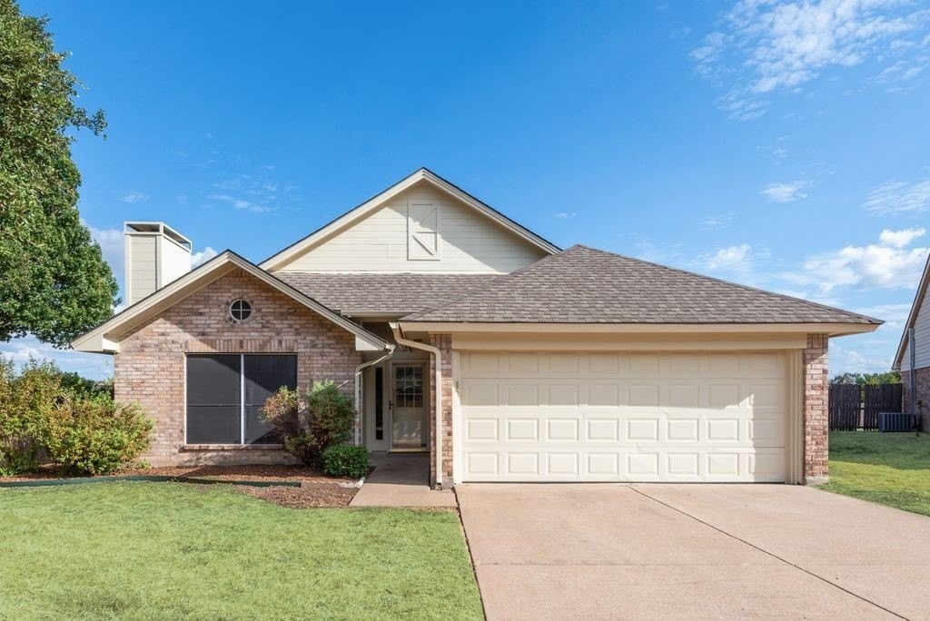 5604 Maurie Dr - Photo 2 of 26