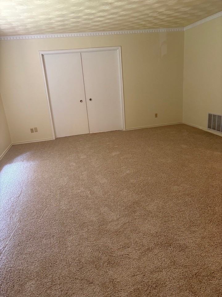8526 Baltimore Dr #101 - Photo 6 of 13