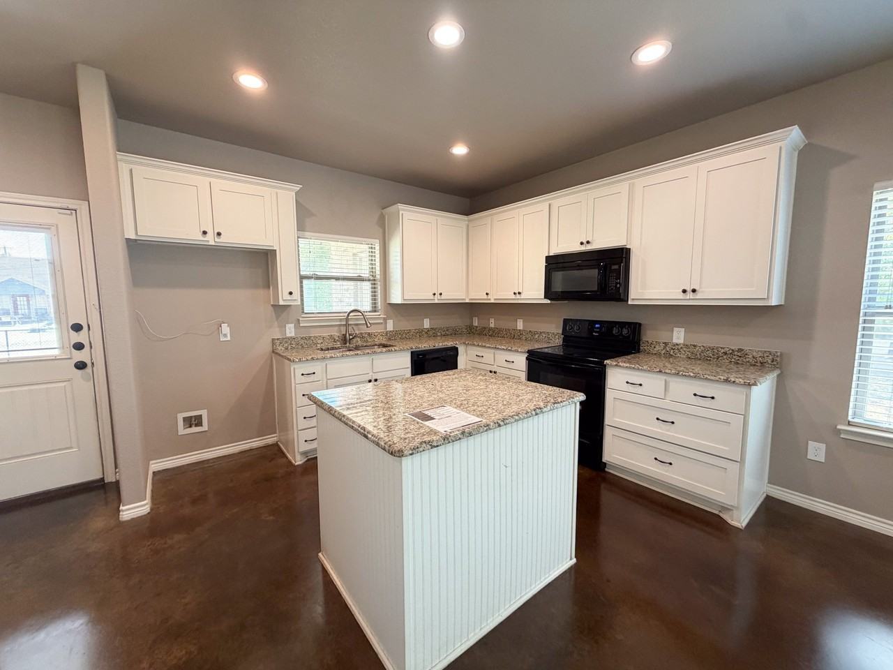 161 E Canton St - Photo 5 of 19