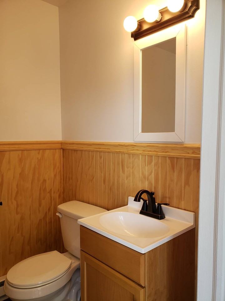 131 Edgewood Dr #131 - Photo 5 of 17
