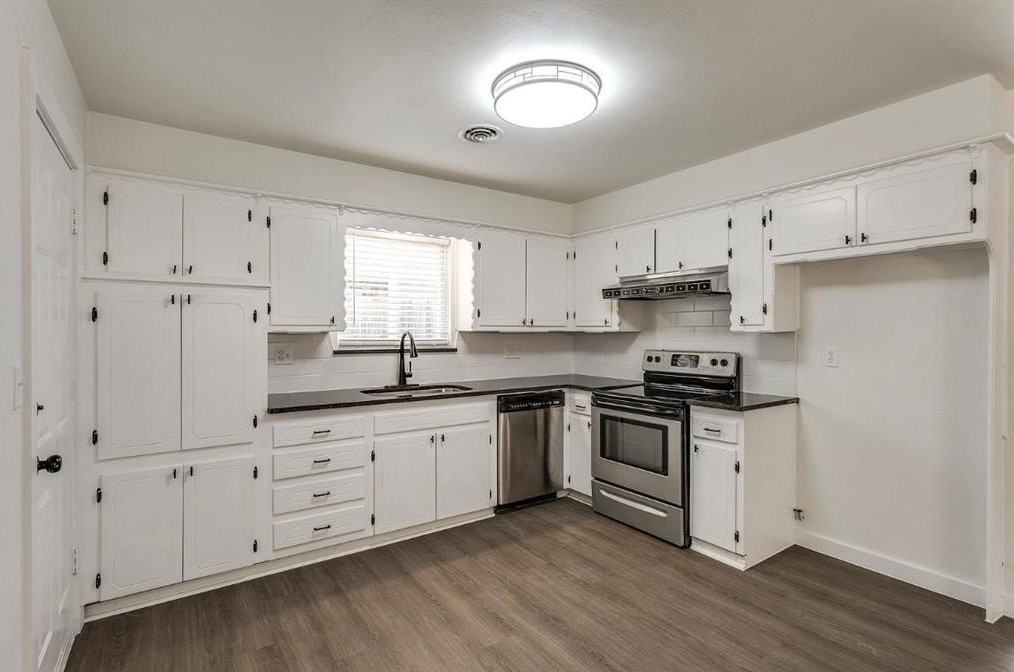 9408 Northland Rd - Photo 4 of 17
