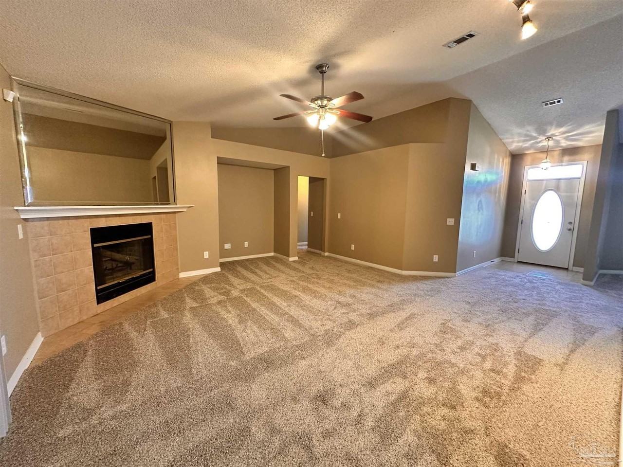 10878 Country Ostrich Dr - Photo 2 of 21