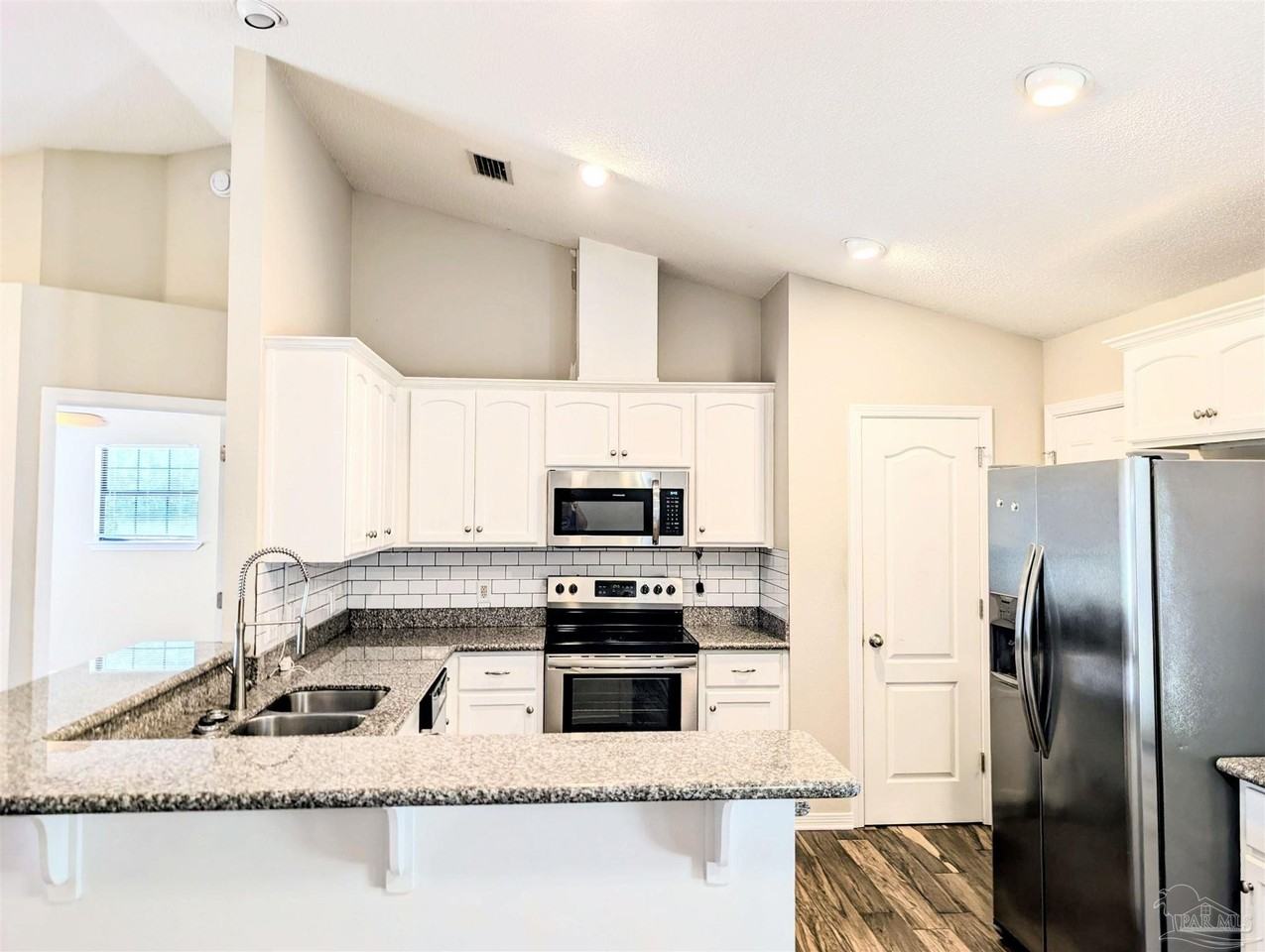 4615 Anna Simpson Rd - Photo 7 of 18