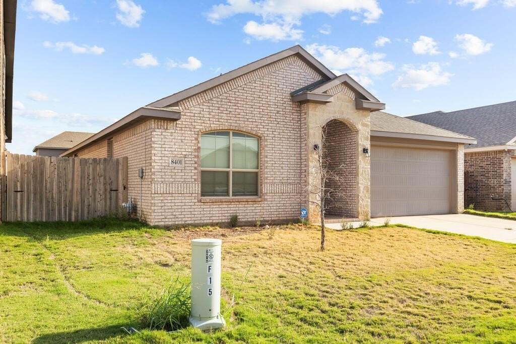 8401 E County Road 114 - Photo 2 of 24