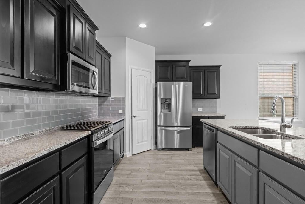 8401 E County Road 114 - Photo 6 of 24