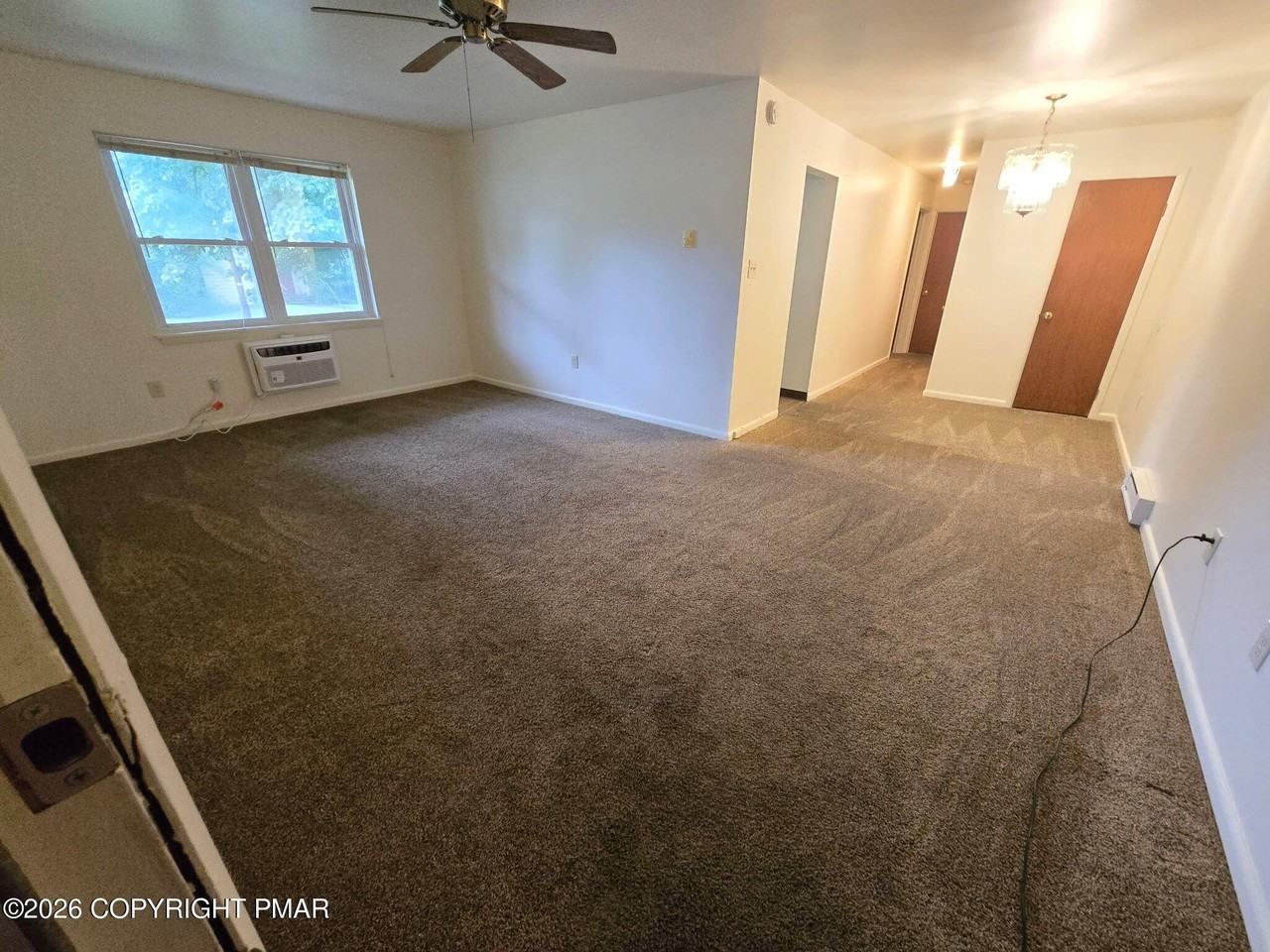 404 Woodcliffe Ave #1-101 - Photo 2 of 9