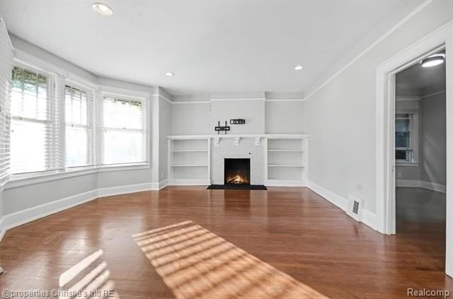 1071 Van Dyke St #2 - Photo 2 of 17